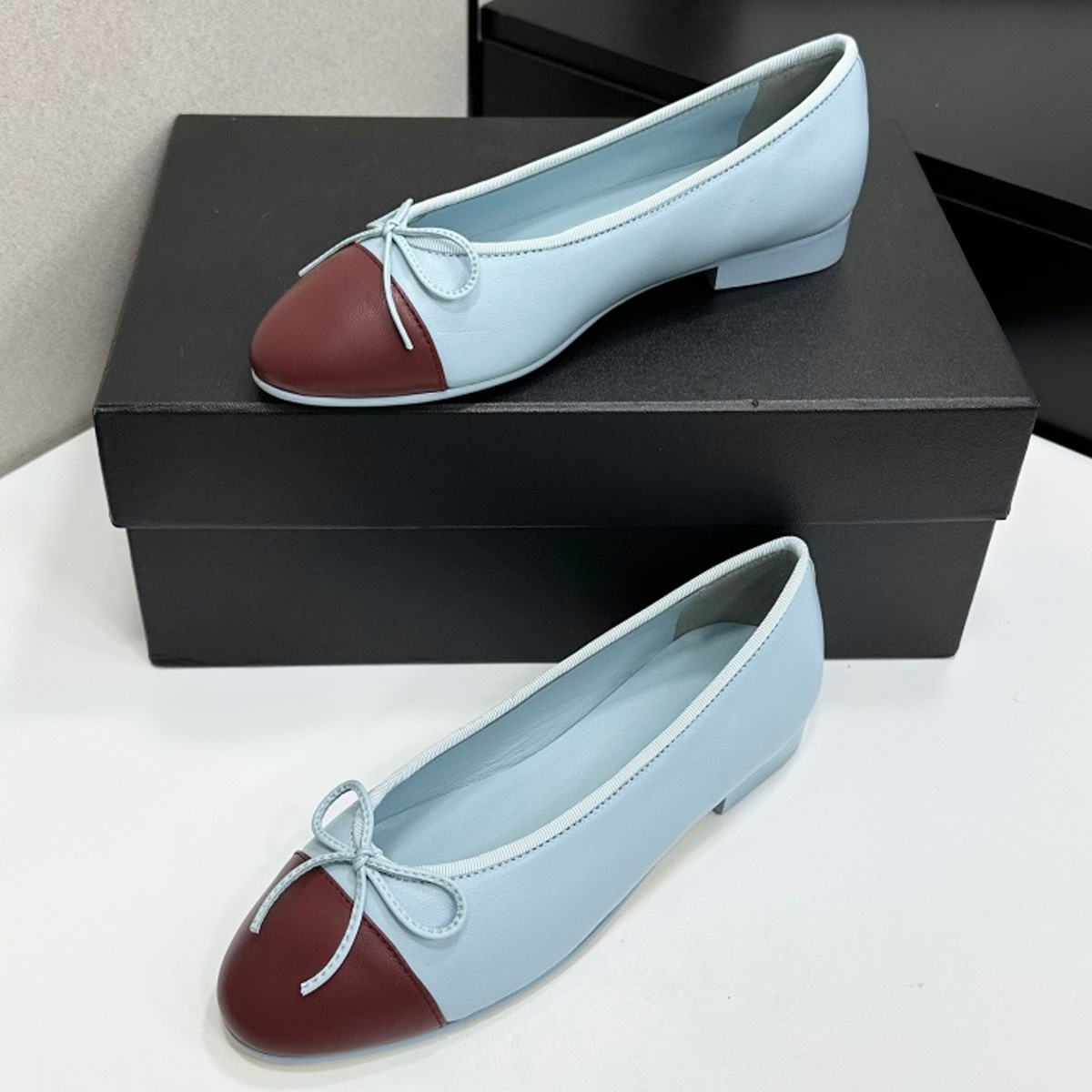 2026 Women's Two-Tone Cap-Toe  - Slingback Pumps Women avis et prix