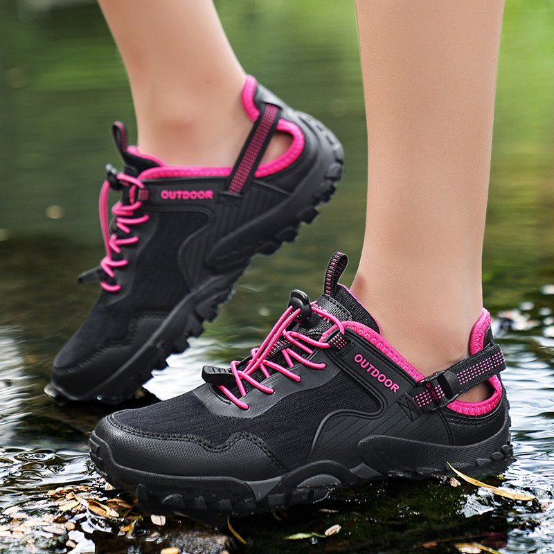Classic Black Red Women Hiking - Women Shoes Big W avis et prix